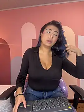 ValeryBoobs1 online show from 04/17/26, 01:03