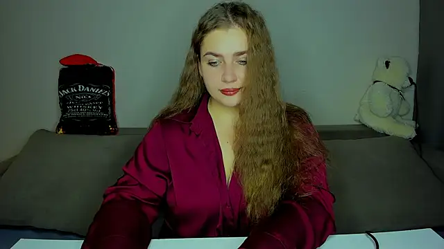 yourgem   online show from 09/18/25, 08:11