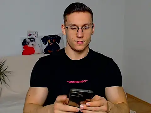 ZeinMiracles online show from 10/16/25, 06:42