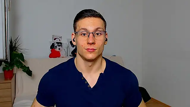 ZeinMiracles online show from 11/26/25, 08:21