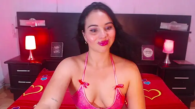 alyssabunnyy online show from 09/23/25, 12:13