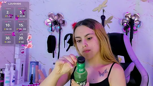 Natasha-Adams online show from 04/28/26, 09:31
