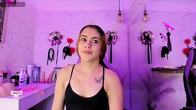 Natasha-Adams online show from 05/05/26, 09:12