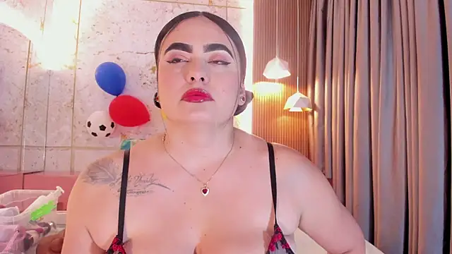 sofiiacarson online show from 06/16/26, 07:38