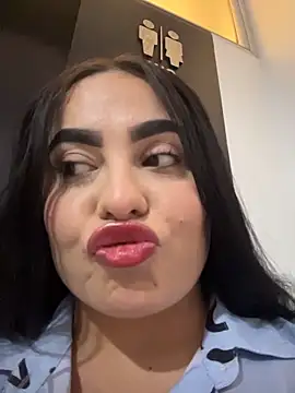sofiiacarson online show from 06/19/26, 07:50