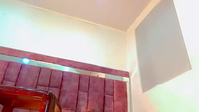 AnntonellaHott online show from 09/28/25, 01:55