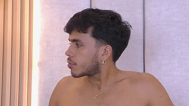 AlexanderJordan online show from 11/12/25, 01:06