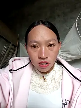 tcm-cute online show from 10/07/25, 05:04