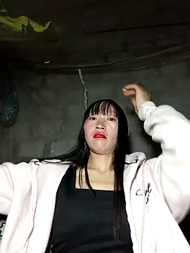 tcm-cute online show from 11/17/25, 05:30