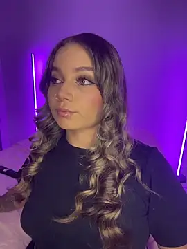 AnnyLopezzz  online show from 10/05/25, 01:59