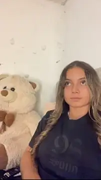 AnnyLopezzz  online show from 12/20/25, 11:45