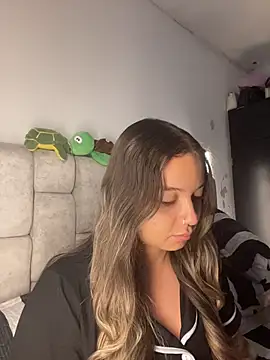 AnnyLopezzz  online show from 06/23/26, 10:24