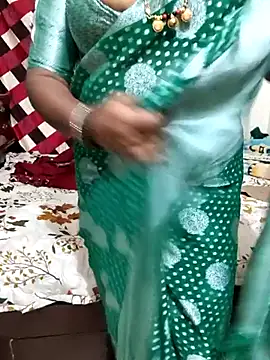 Snapshot of Spoorthi6_Kannada_Telugu chatting on 02/12/26, 06:03 Spoorthi6 Kannada Telugu online show from 02/12/26, 06:03