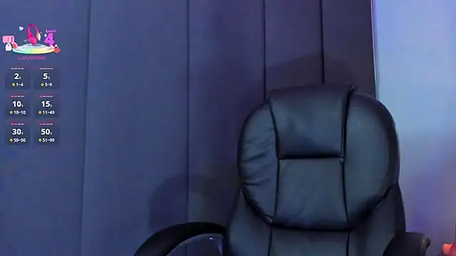 Abril monroe  online show from 10/24/25, 03:58