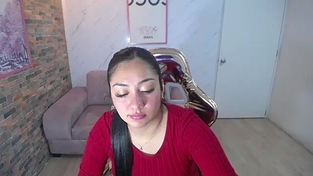 Snapshot of Ivony18_b chatting on 09/18/25, 03:19 Ivony18 b online show from 09/18/25, 03:19