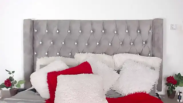 indianchic89 online show from 02/01/25, 07:13