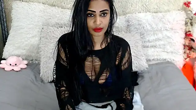 indianchic89 online show from 05/05/26, 10:07