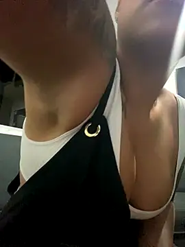 AlannaEvons online show from 10/15/25, 12:55