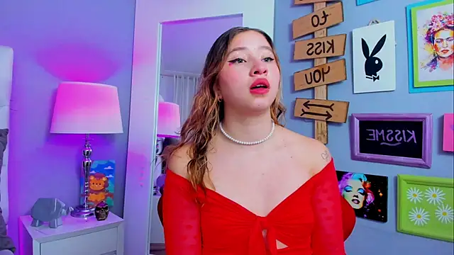 mia skys online show from 11/28/25, 12:52