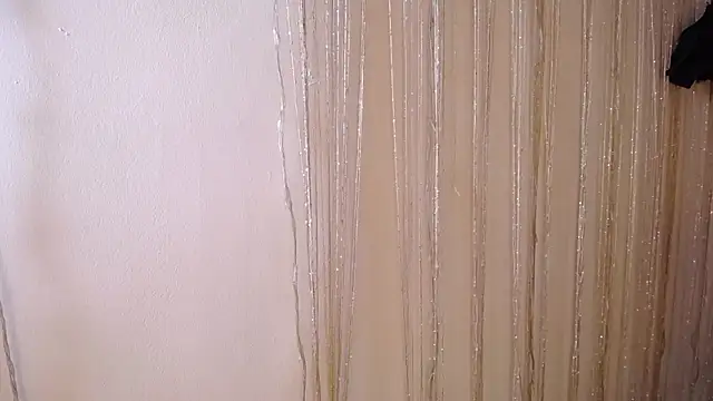 honeymoon 12 online show from 10/28/25, 04:49