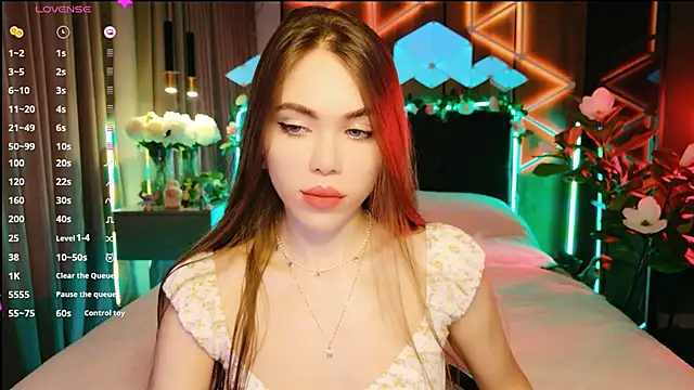 MimiFors online show from 09/10/25, 04:40