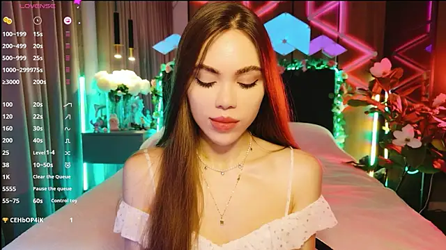 MimiFors online show from 10/04/25, 03:54