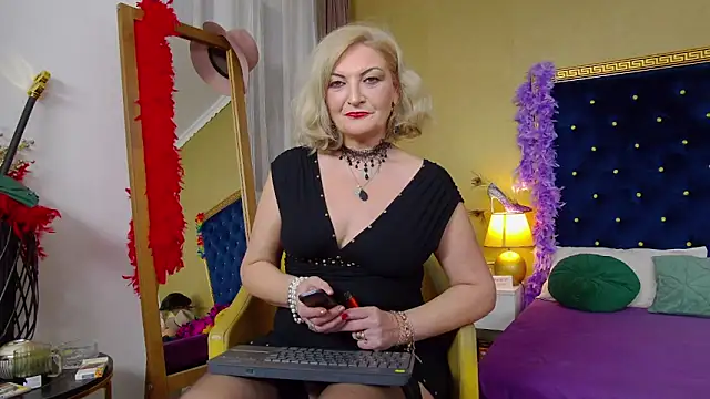 Allura Jenson online show from 02/18/26, 09:11