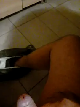 Snapshot of bajoderx585Oregano chatting on 11/16/25, 11:43 bajoderx585Oregano online show from 11/16/25, 11:43