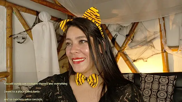 Snapshot of sofiia_diaz0805 chatting on 10/31/25, 09:16 sofiia diaz0805 online show from 10/31/25, 09:16