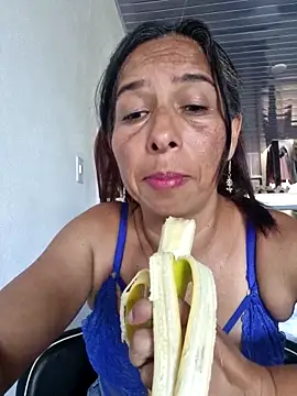 maleja23 online show from 10/08/25, 09:23