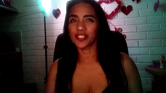 MiiaVelasquez online show from 02/21/26, 04:57