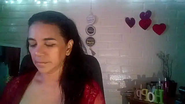 Snapshot of MiiaVelasquez chatting on 03/24/26, 04:50 MiiaVelasquez online show from 03/24/26, 04:50