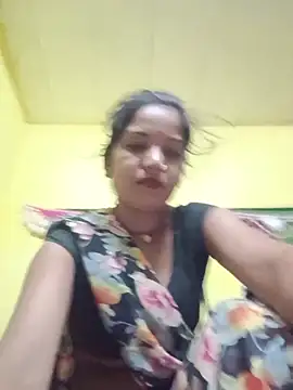 Snapshot of Seema_guptaji chatting on 06/25/26, 10:03 Seema guptaji online show from 06/25/26, 10:03