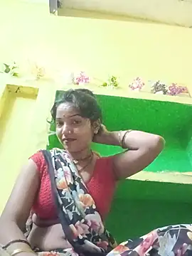 Snapshot of Seema_guptaji chatting on 07/21/26, 07:49 Seema guptaji online show from 07/21/26, 07:49