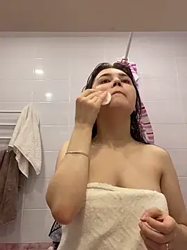 Snapshot of LeksaLove chatting on 11/12/25, 08:41 LeksaLove online show from 11/12/25, 08:41