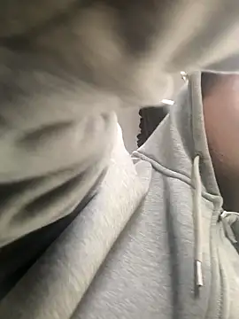 Snapshot of Marinheiro96 chatting on 10/19/25, 12:28 Marinheiro96 online show from 10/19/25, 12:28