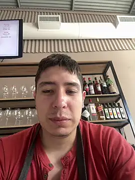 Snapshot of 9999Alez chatting on 12/18/25, 01:28 9999Alez online show from 12/18/25, 01:28