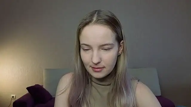 HongTomczak online show from 04/30/26, 07:36