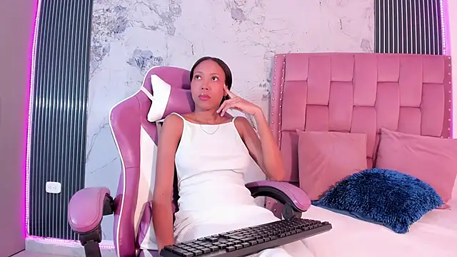 Mia Duarte1 online show from 11/22/25, 07:24