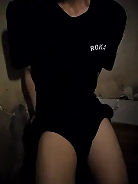 Snapshot of milkis024680 chatting on 09/24/25, 03:15 milkis024680 online show from 09/24/25, 03:15