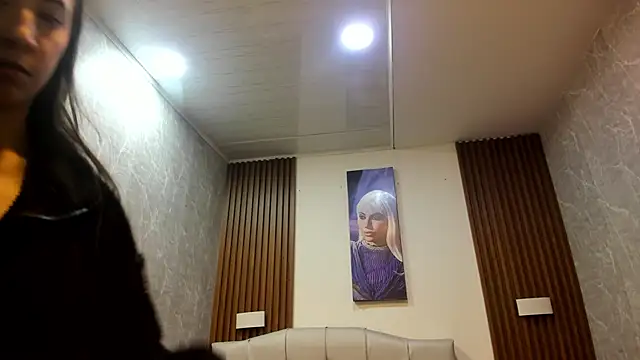 Sophi Thaylorr online show from 03/12/26, 01:28