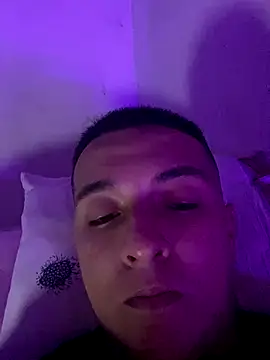 Snapshot of Jrivera22 chatting on 11/11/25, 07:25 Jrivera22 online show from 11/11/25, 07:25