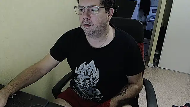 Snapshot of blueandwhite1 chatting on 12/21/24, 07:56 blueandwhite1 online show from 12/21/24, 07:56