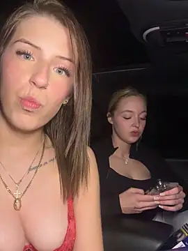 Snapshot of lisapeperoni chatting on 03/04/26, 06:58 lisapeperoni online show from 03/04/26, 06:58