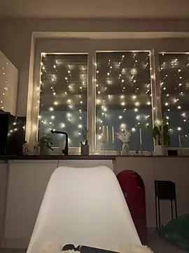 Snapshot of lisapeperoni chatting on 03/09/26, 10:03 lisapeperoni online show from 03/09/26, 10:03