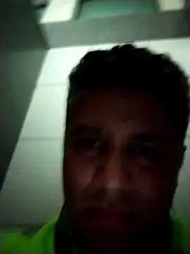 Snapshot of danigarci2307 chatting on 10/16/25, 10:22 danigarci2307 online show from 10/16/25, 10:22