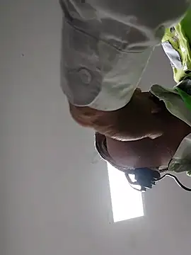 Snapshot of danigarci2307 chatting on 02/07/26, 09:40 danigarci2307 online show from 02/07/26, 09:40