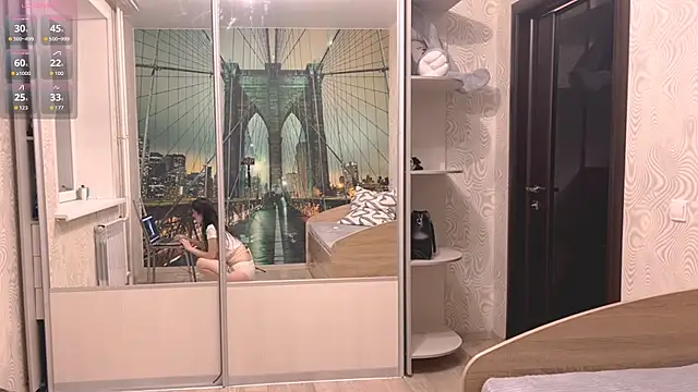 TianaWidell online show from 11/03/25, 01:23