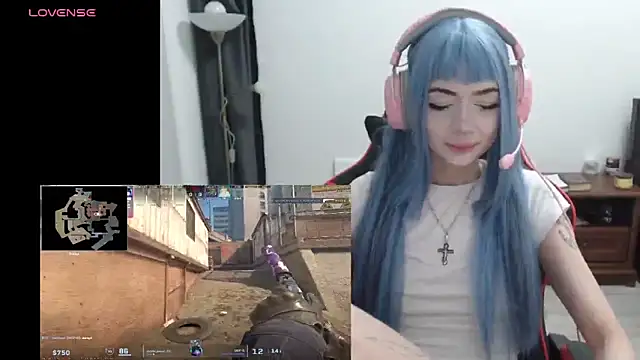 Snapshot of shadowraze228 chatting on 03/04/26, 05:41 shadowraze228 online show from 03/04/26, 05:41