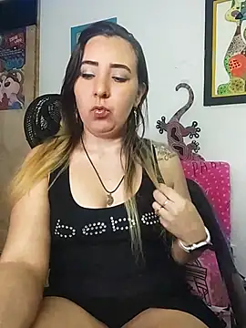 isabella lovem online show from 11/14/25, 12:26